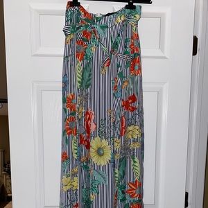 Patterned wide leg pants